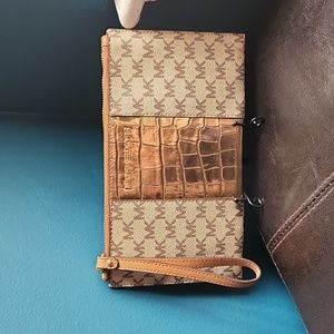Michael Kors Logo Wristlet